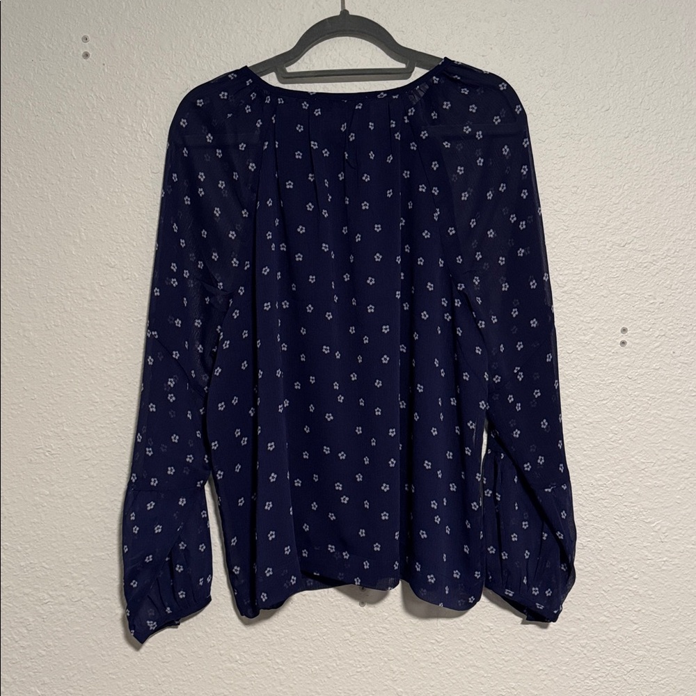 Loft Blouse - Picture 4 of 4